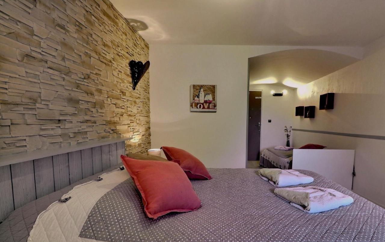 Chambres D'Hotes Les Fleurettes En Baie Du Mont Saint Michel Екстериор снимка