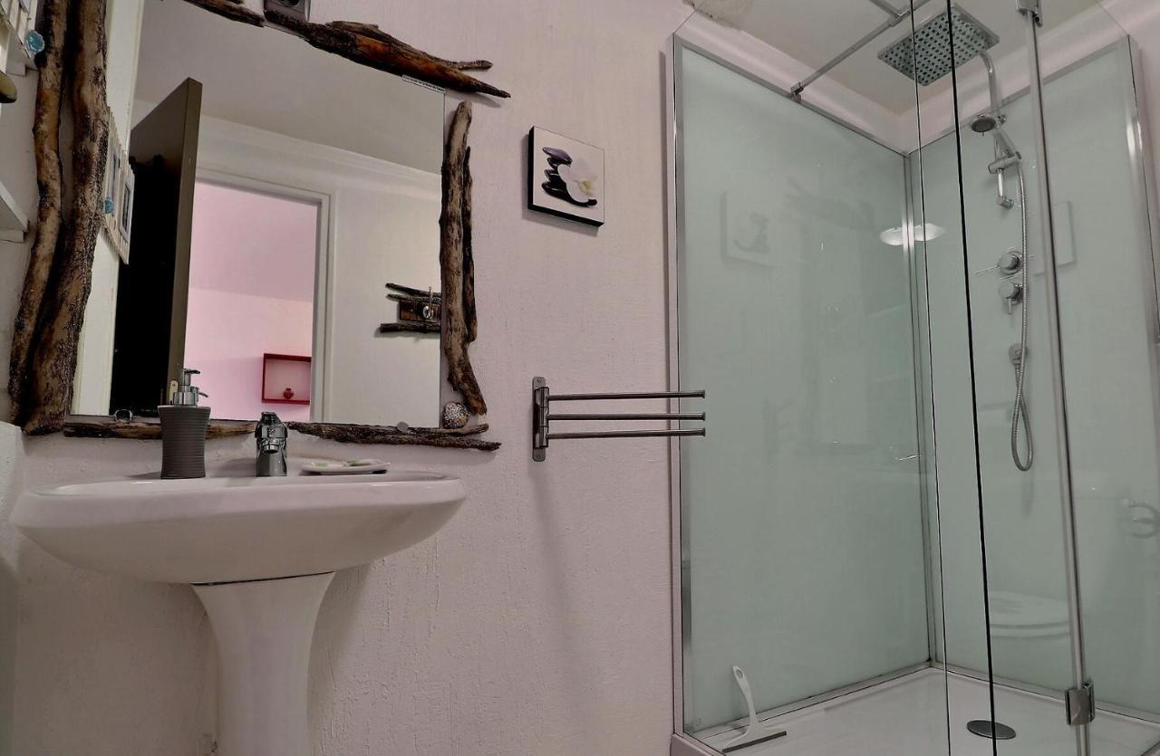 Chambres D'Hotes Les Fleurettes En Baie Du Mont Saint Michel Екстериор снимка