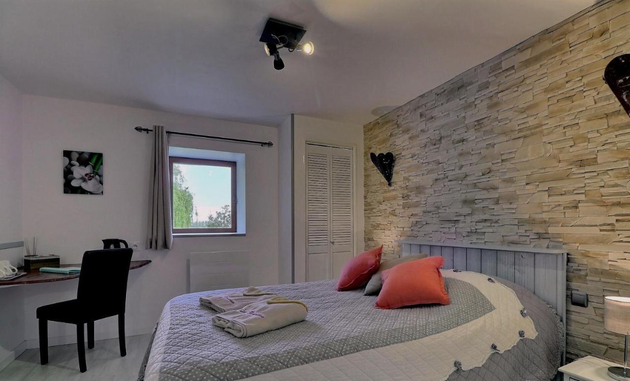 Chambres D'Hotes Les Fleurettes En Baie Du Mont Saint Michel Екстериор снимка